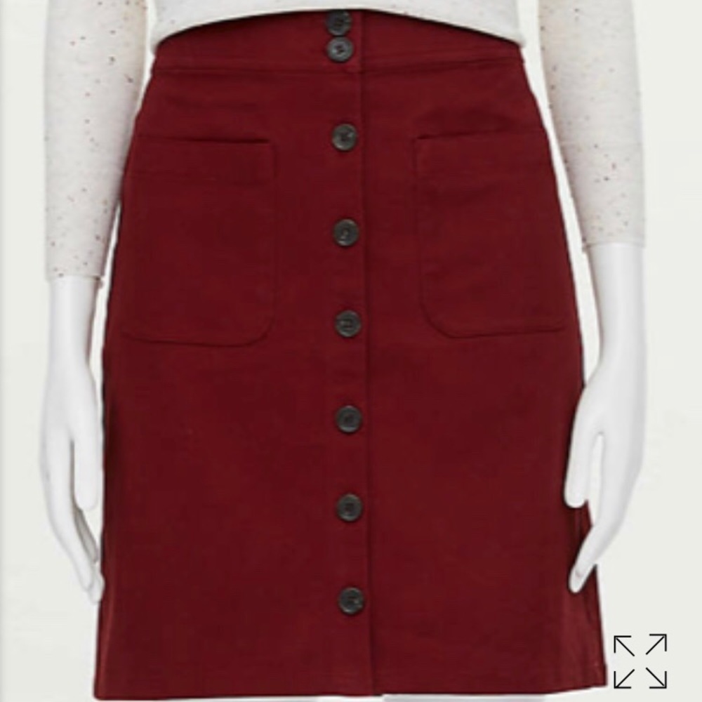 LOFT NWT straight skirt Size 2; crimson